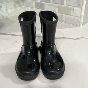 Kids Ugg black Ugg rain boots.